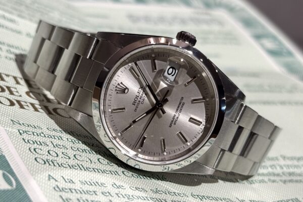 シンプルで主張の少ないオイスターパーペチュアル　Ref.15200