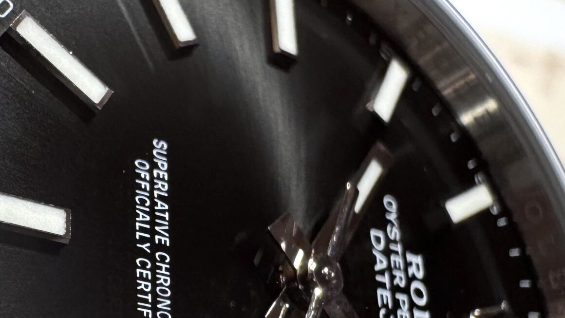 ビジネスに最適なシンプルさ　Ref.126300