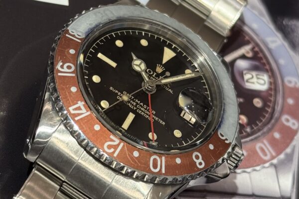 退色したベゼルが目を引くサークルミラー! Ref.1675