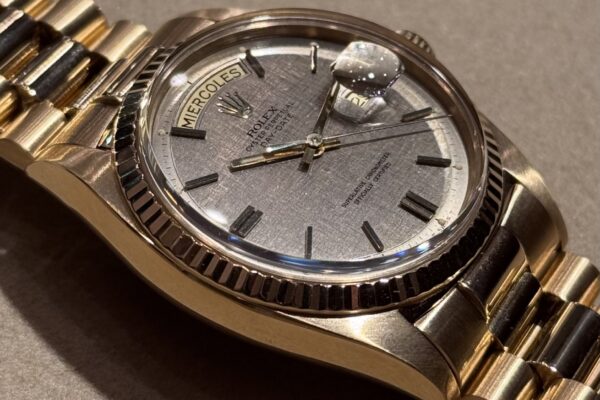 よく見ると…スペイン語！！　Ref.1803/8