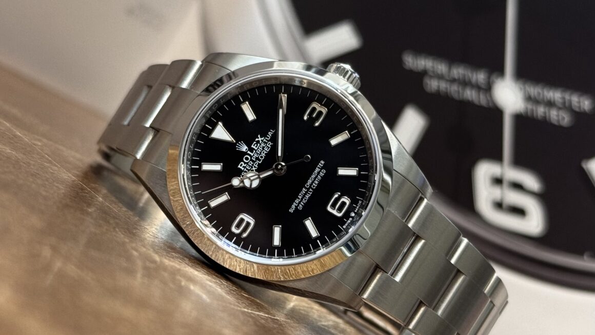 シンプルかつ大人気のロレックス　Ref.124270　