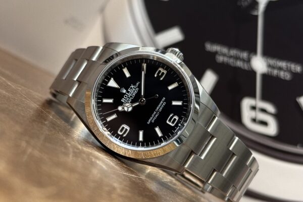 シンプルかつ大人気のロレックス　Ref.124270　