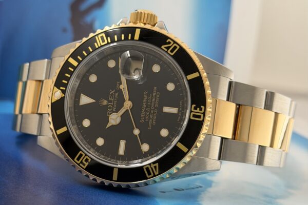 気品のある黒×金　Ref.16613