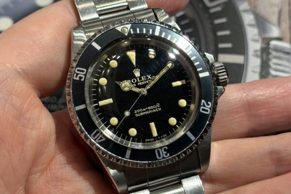 ダイヤルの艶感が堪らない！！　Ref.5513