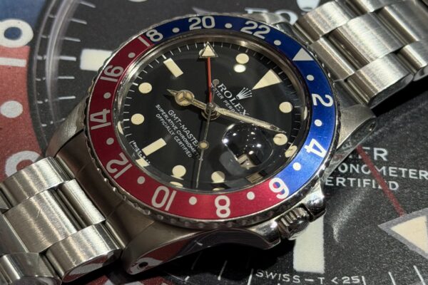 色褪せが少ない魅力的なベゼル　Ref.1675