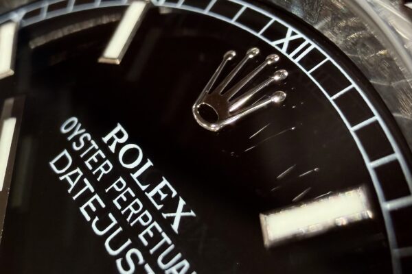 スーツなどの正装にオススメです　Ref.116234