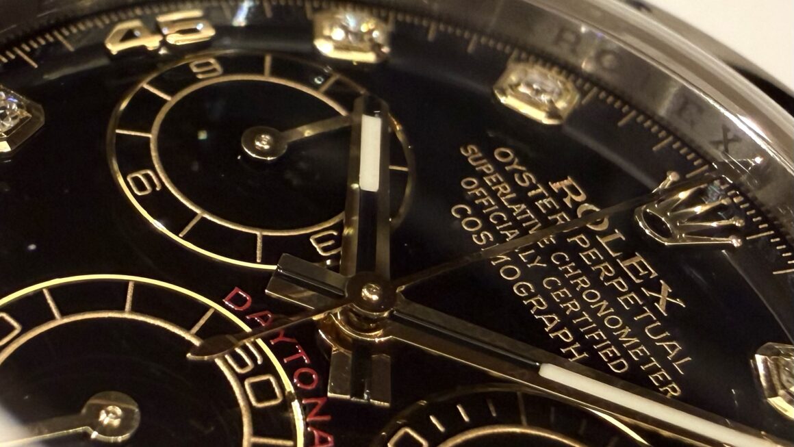 腕元に輝くデイトナロレゾール　Ref.116523G