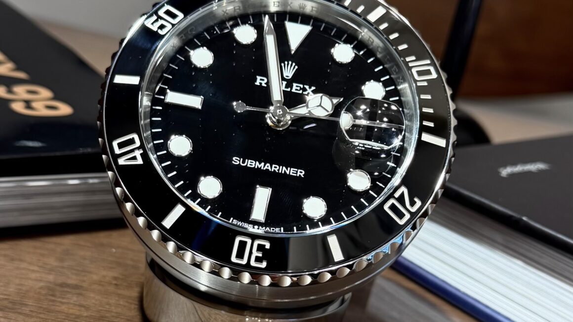 クォーク全店で１点のみ　Ref.909010LN