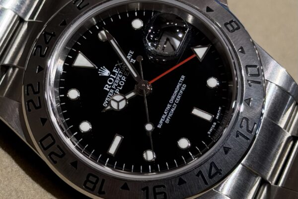 AM、PM一目でわかる５桁モデル　Ref.16570