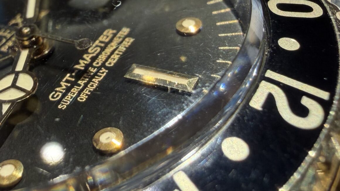 年代を感じさせるフジツボダイヤル　 Ref.1675/3