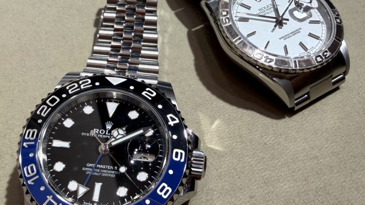 サンダーバードのホワイトダイヤルが入荷！　中古商品入荷情報②